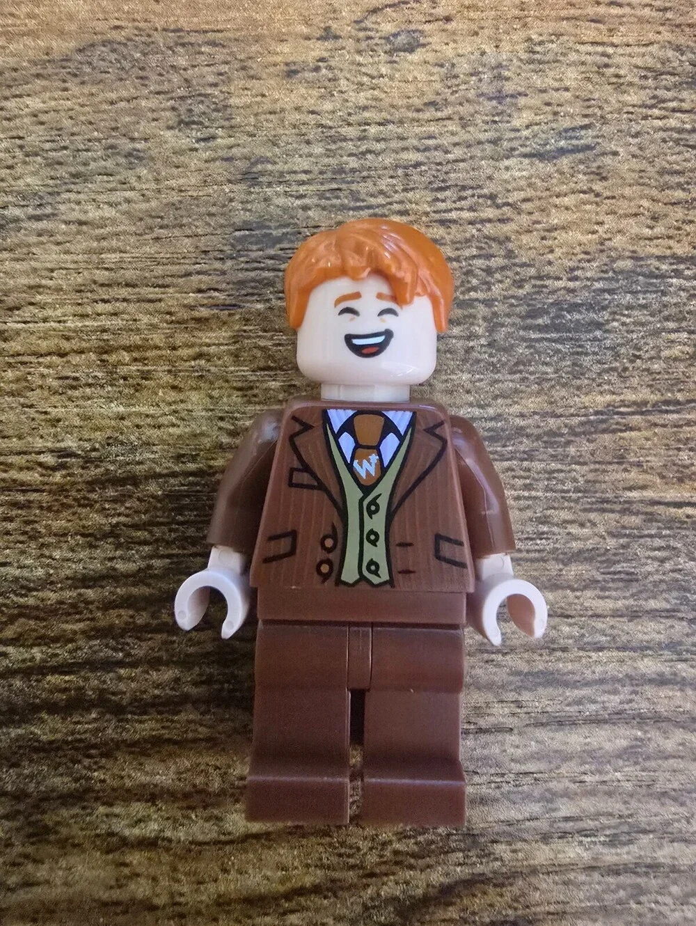 Lego George Weasley 75978 Reddish Brown Suit Harry Potter Minifigure